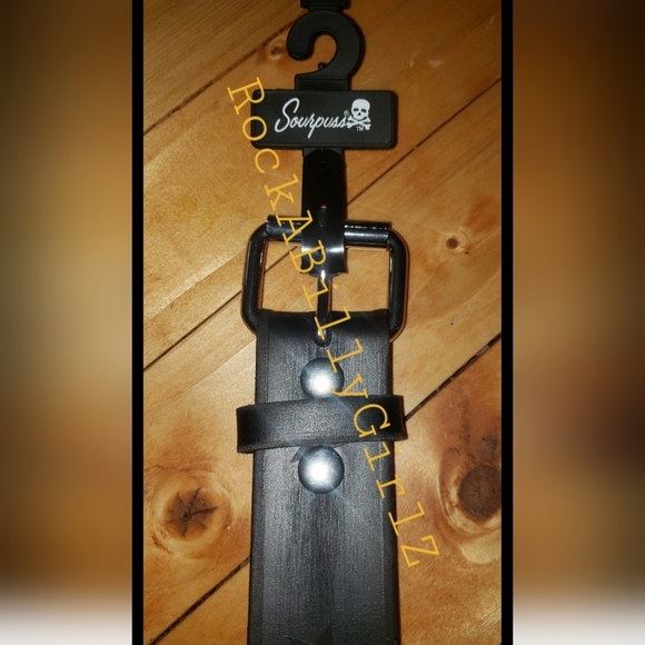 Sourpuss DEATH BEFORE DISHONOR Embossed Thick 100% Leather Belt Removable Buckle - Picture 5 of 14